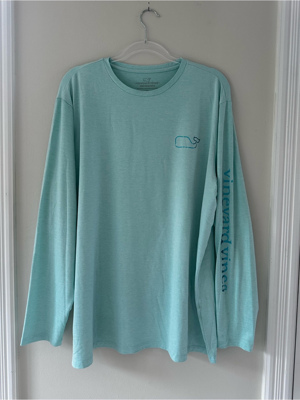 Vineyard Vines Long-Sleeve Tee in Seafoam with Teal Logo